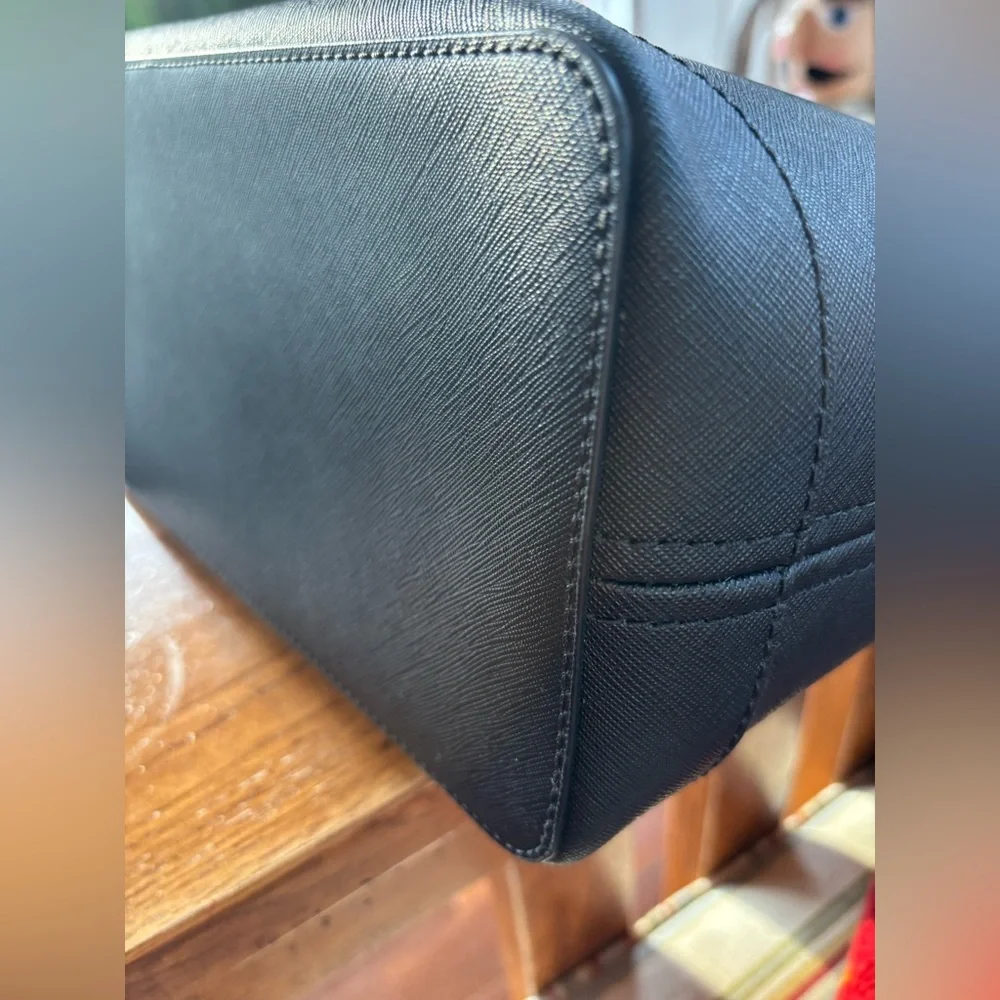 Michael Kors Black Leather Top-Zip Tote Bag - Picture 9 of 16